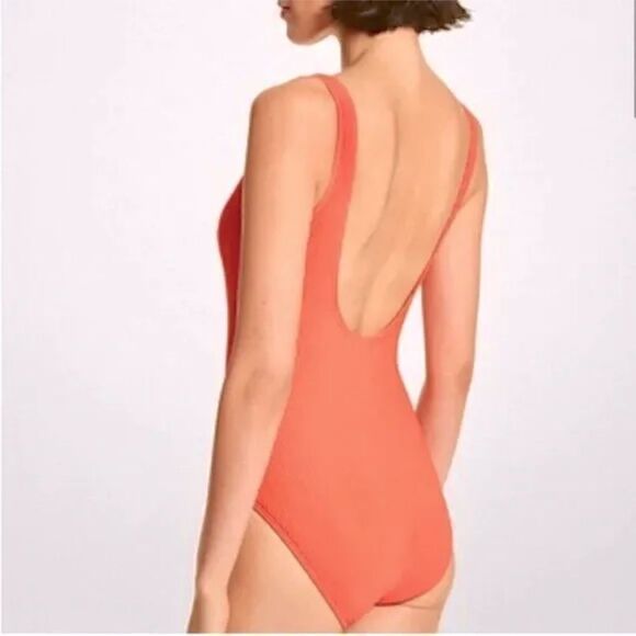 Michael Kors Logo Underwire One-Piece Women's Swimsuit,New size sangria 8 - Picture 4 of 10